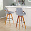 Tabouret tournant Mid-Century moderne en bambou avec repose-pieds en métal-129028276