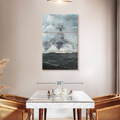 Mait HMS Hood Heads For Bismarck