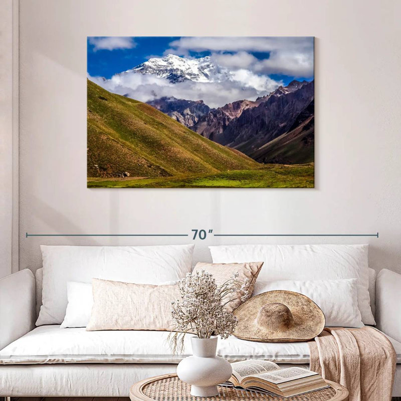 Harpa Cloudy Aconcagua, 30" H x 45" W