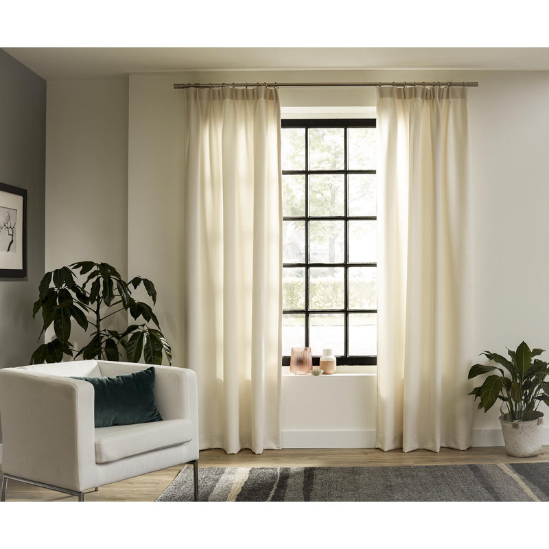 Single Curtain Rod, 1.10" H x 95.00" W x 2.00" D