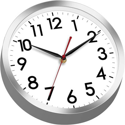 AKCISOT Horloge murale 10 po Horloge murale silencieuse à piles - Horloge argentée décorative moderne pour la cuisine, la salle de bain, la chambre à coucher, le salon, le bureau, la maison (argent)