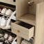 Armoire à chaussures avec 3 tiroirs rabattables et support polyvalent-118113651-118113653