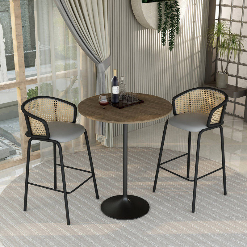Table de salle à manger Harton, H 43,52 po x L 47,24 po x l 47,24 po, Noyer foncé