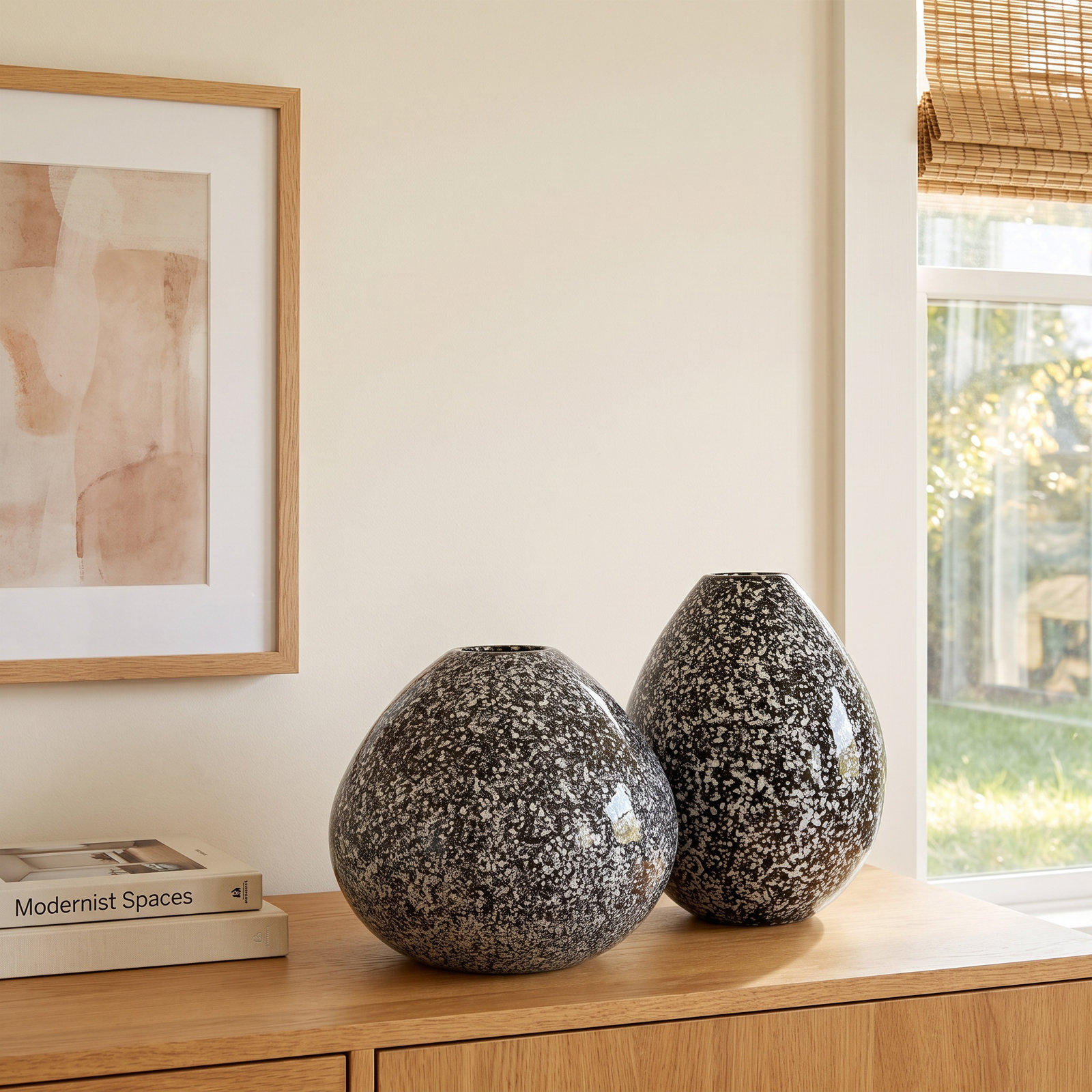 Marvi 10'' Ceramic Table Vase