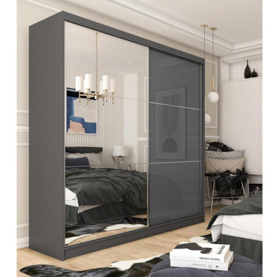 Bubik 2 Door Sliding Wardrobe