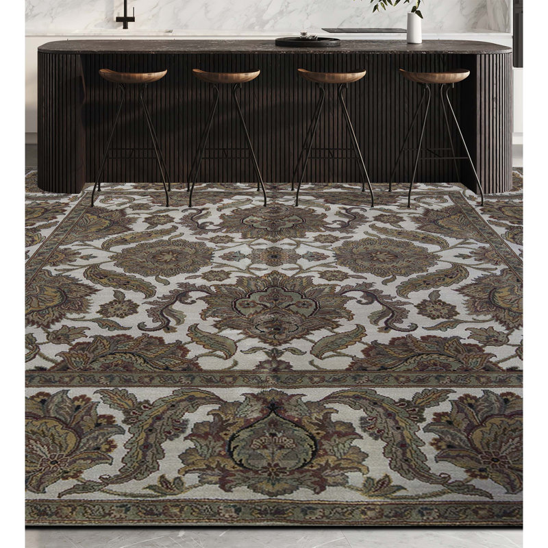 Tapis brun de haute qualité noué à la main