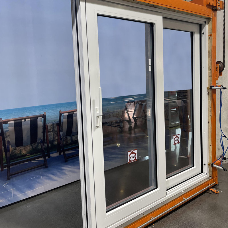 Porte escamotable et isolante en aluminium Luvindow