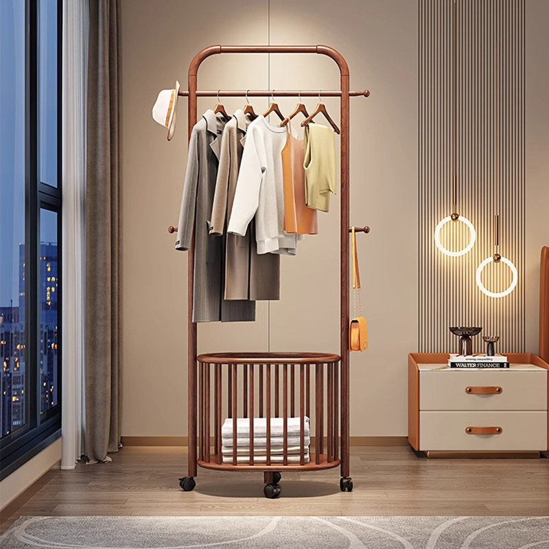 Garde-robe en bois de frêne blanc avec panier de rangement