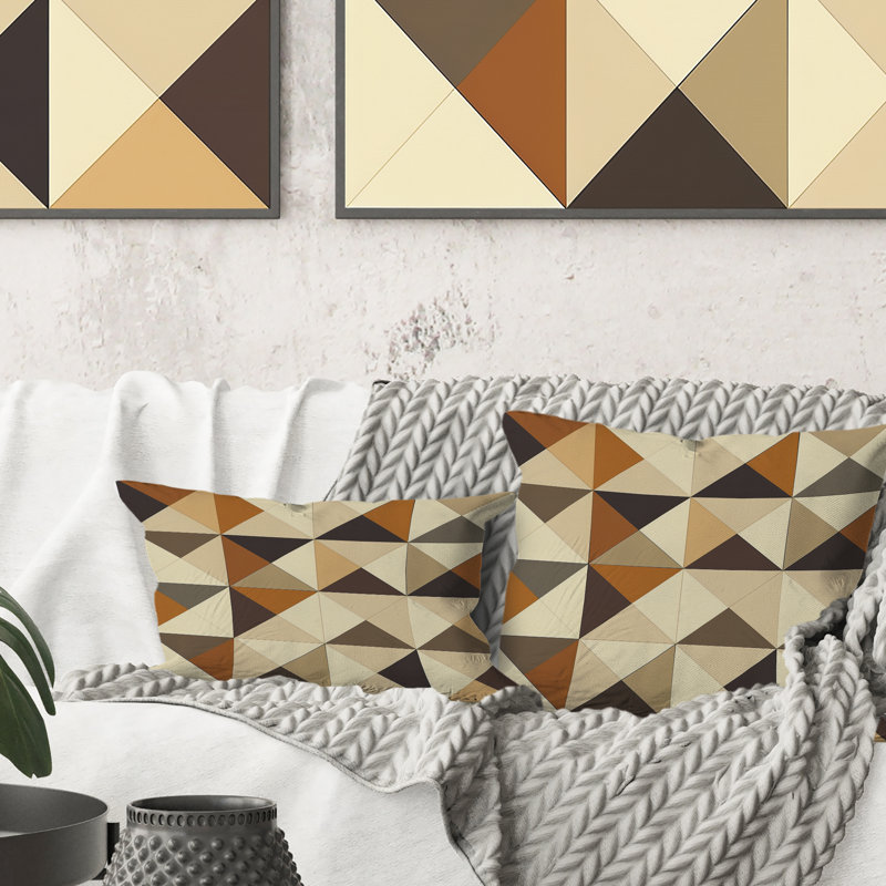 Coussin Brown, H 16 po x l 16 po