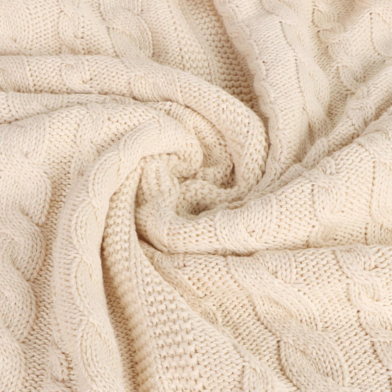 Jeté en coton biologique Delara 50 x 70 pouces, jeté certifié par GOTS pour canapé-lit, Naturel