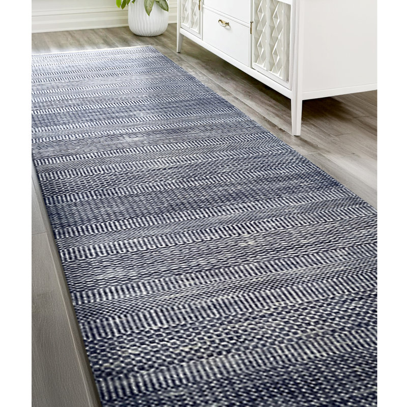 Chemin de table bleu marine et argent noué à la main de haute qualité