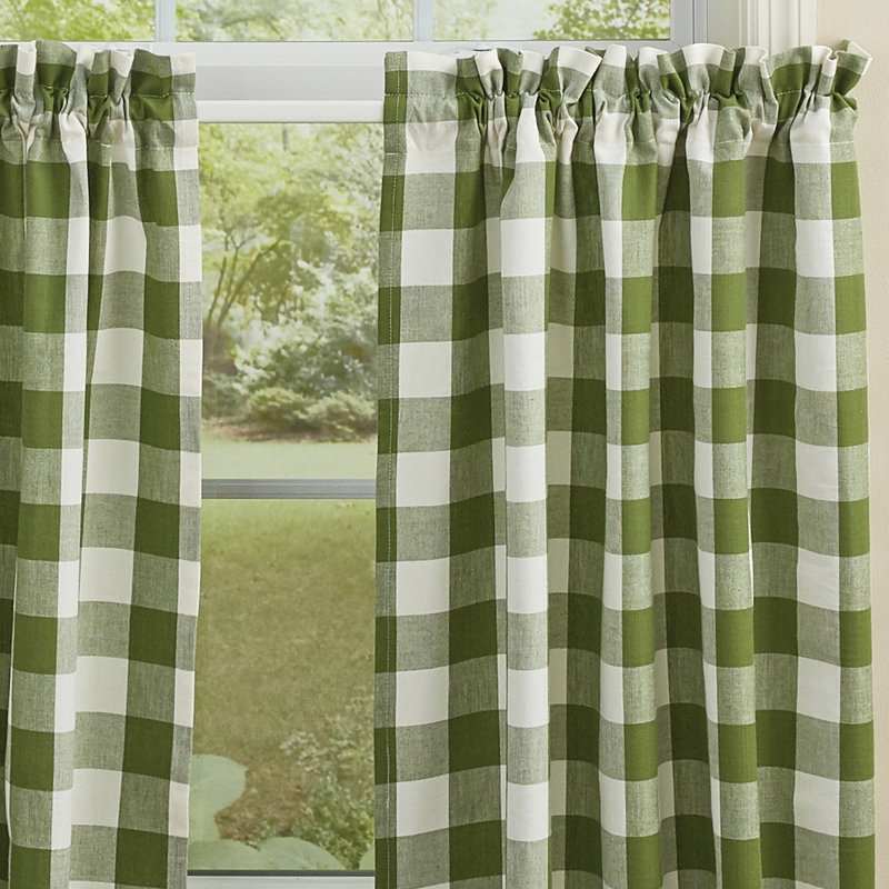 Red Buffalo Check Tiers 36x72, Green
