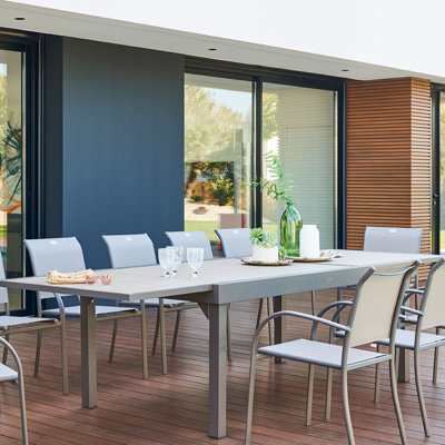 Saugus Extendable Dining Table