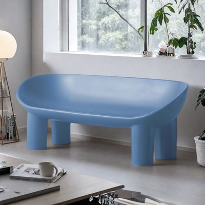 Banc moderne et simple