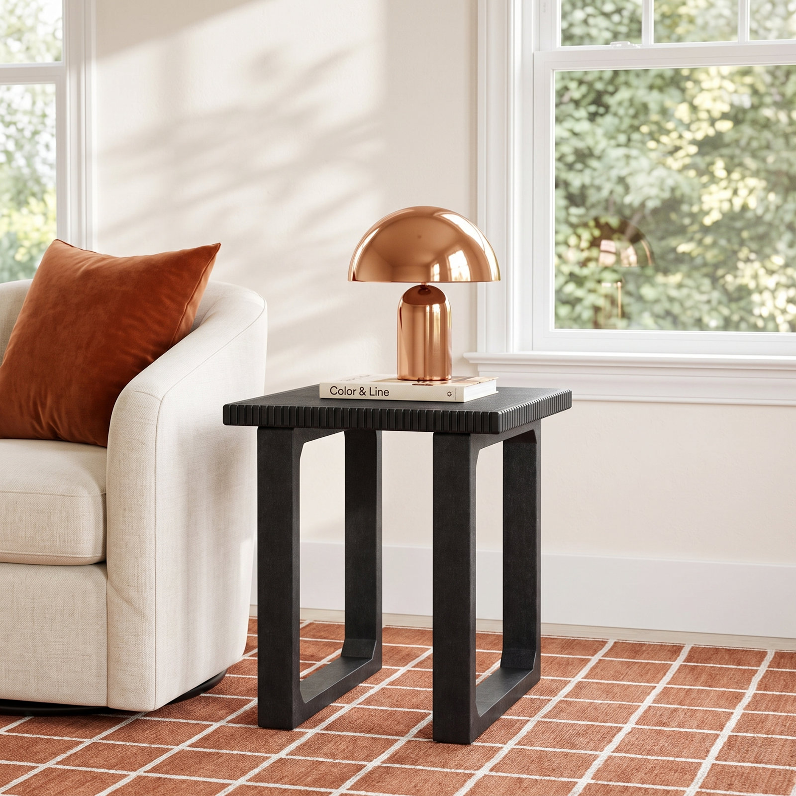 Urbana 18" Mango End Table, Black