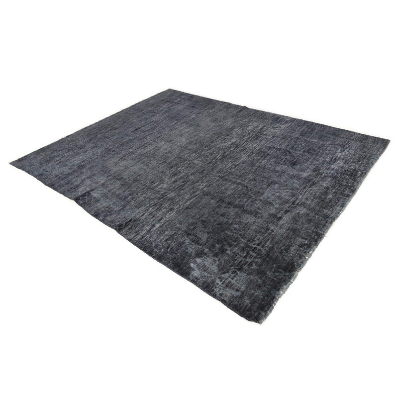 Tapis noir Howard
