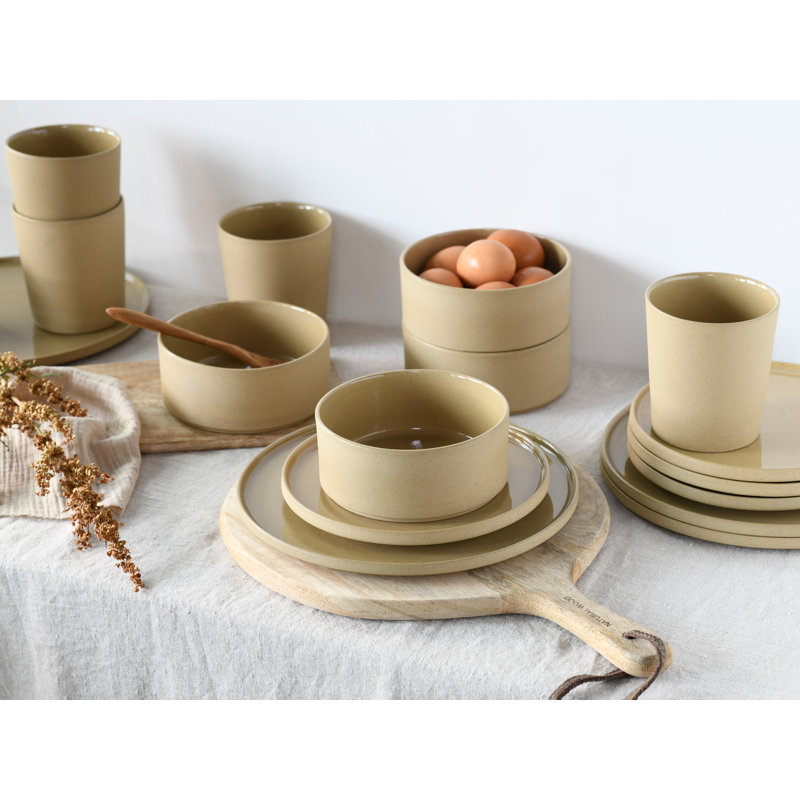Creatable, Future Sand, 16-Piece Dinnerware Set