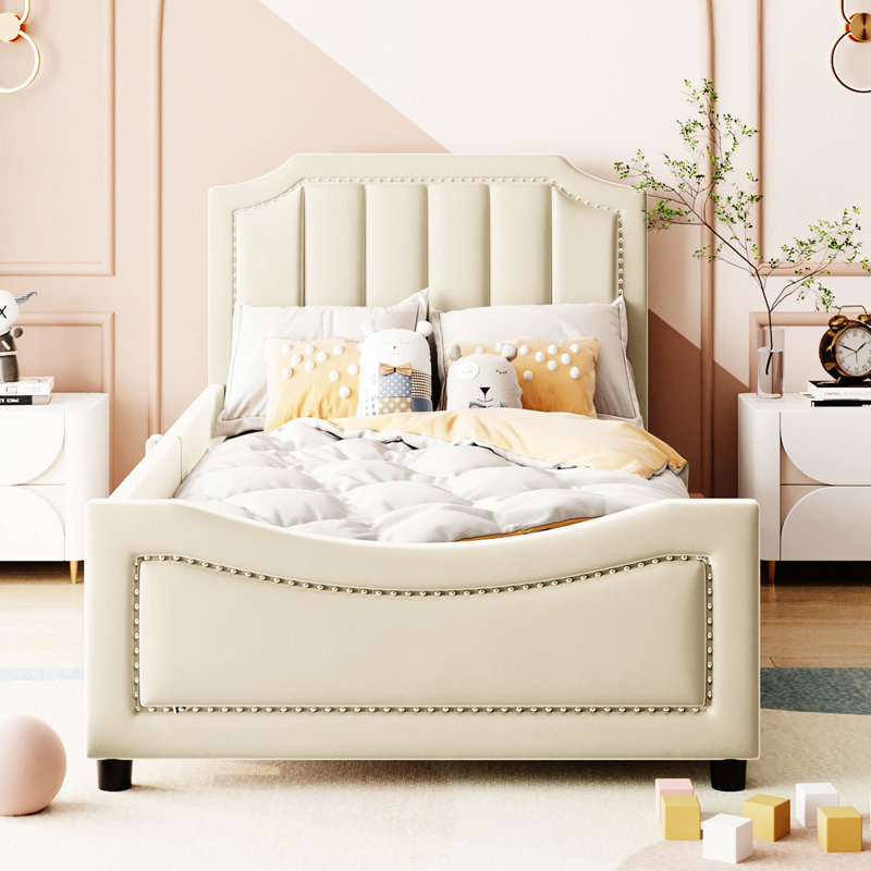 Lit de jour simple rembourré avec tête de lit à rayures classique et structure en bois beige pour une utilisation à long terme
