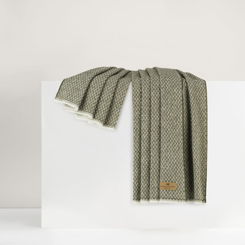 Hudson Valley Throw, Chive
