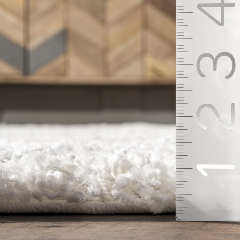 Kosinski Trellis Runner Shag Rug for Living Room Bedroom Dining Room Nursery Entryway Hallway, White/Grey, Oval 4' x 6'