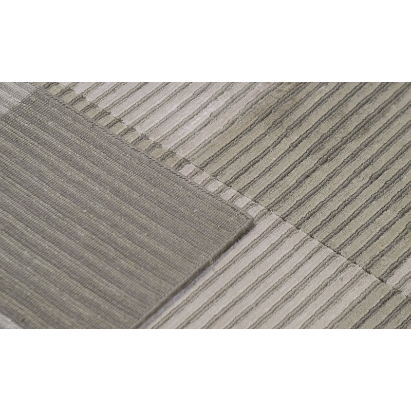 Himalayan Art Wool Checkered Area Rug in Gray