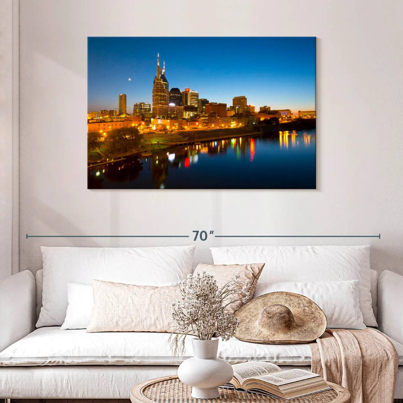 Nicci Nashville Skyline View, 30" H x 45" W