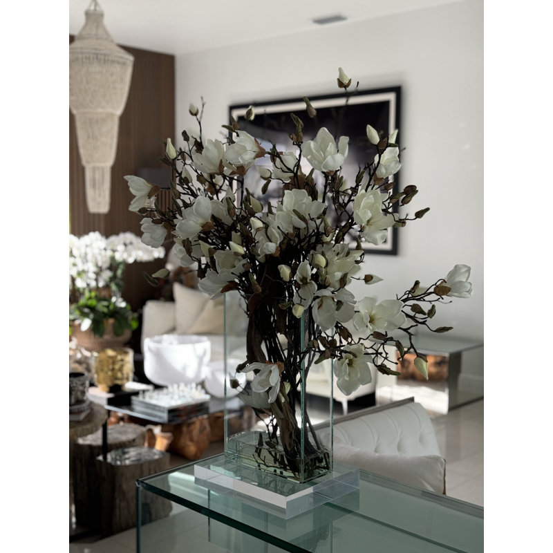 White Magnolias In 16″ Tall Casa Moderna
