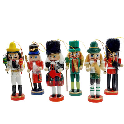 Christmas Nutcracker Set.  Classic Wooden Festive Decoration F07M14-9-N01612