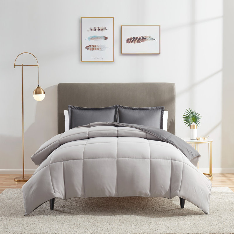 All Season Down Alternative Reversible Comforter Set, King Comforter + 2 King Shams, Silver/Gray