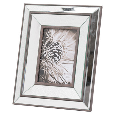 Aeliana Picture Frame