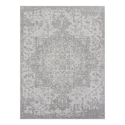 Indoor/Outdoor Traditional Area Rug
