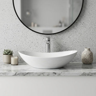 Lavabo de salle de bain ovale en céramique 24 po