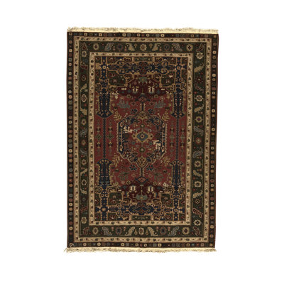 Tapis de haute qualité noué à la main
