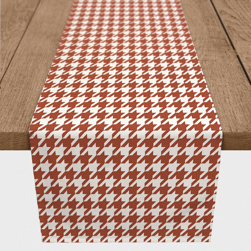 Chemin de table en losanges pointillé Nalston, 72 po x 16 po, Rouille, Pied-de-poule