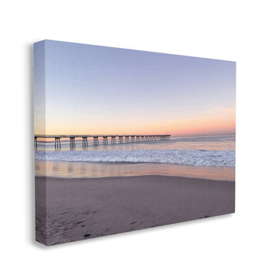 "Tropical Pier at Sunrise", art mural sur toile par Kathy Manfield