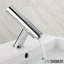 Robinet de salle de bain Waterfall en nickel brossé avec base carrée et poignée simple
