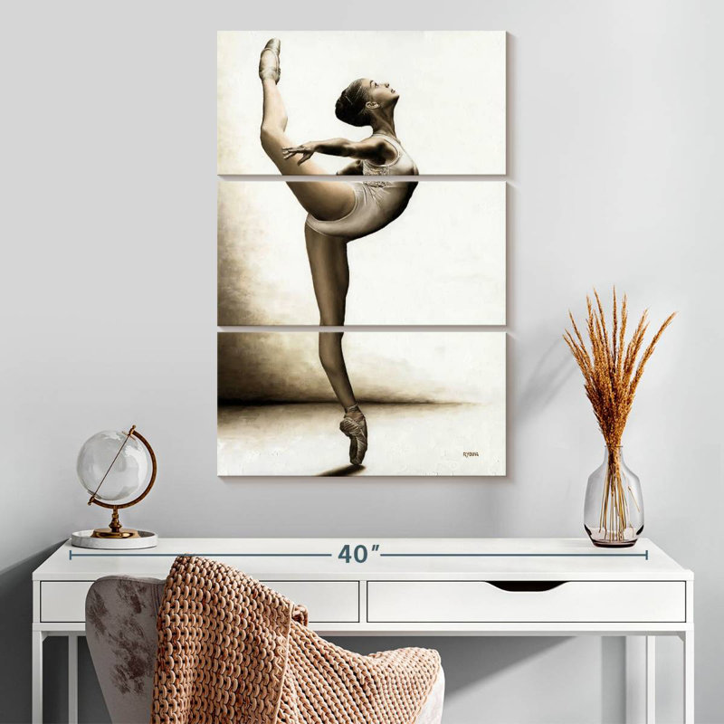 Enn Musing Dancer, 32" H x 20" W