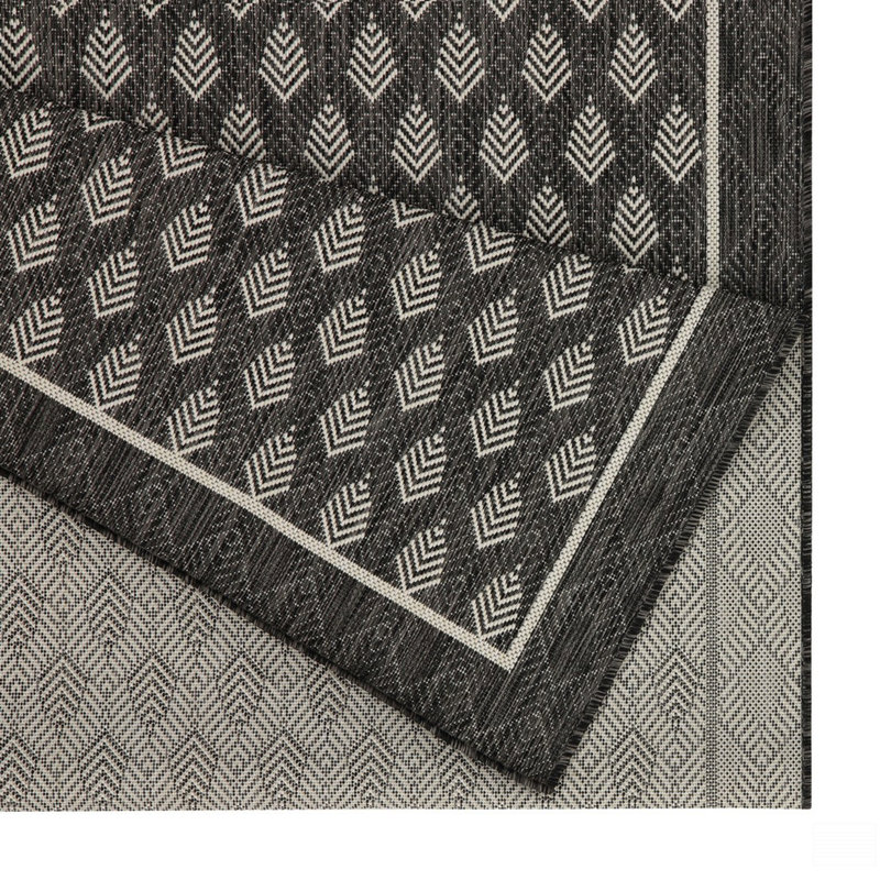 5 Ft. 3 In. X 7 Ft. 3 In. Indoor/Outdoor Area Rug, Rectangle 5'3" x 7'3"