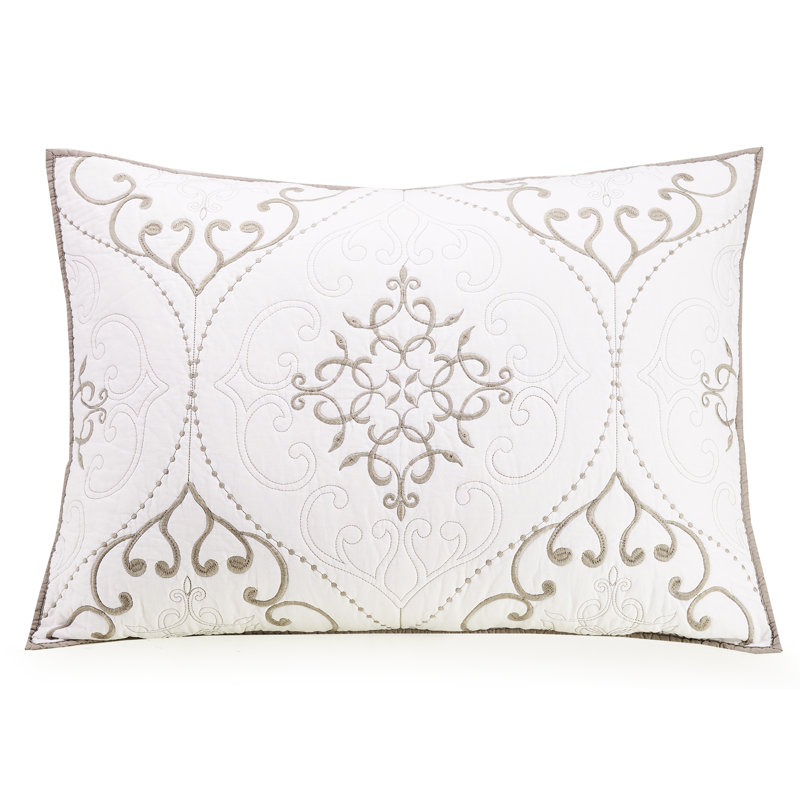 Gray and White Cotton King Reversible Quilt Set