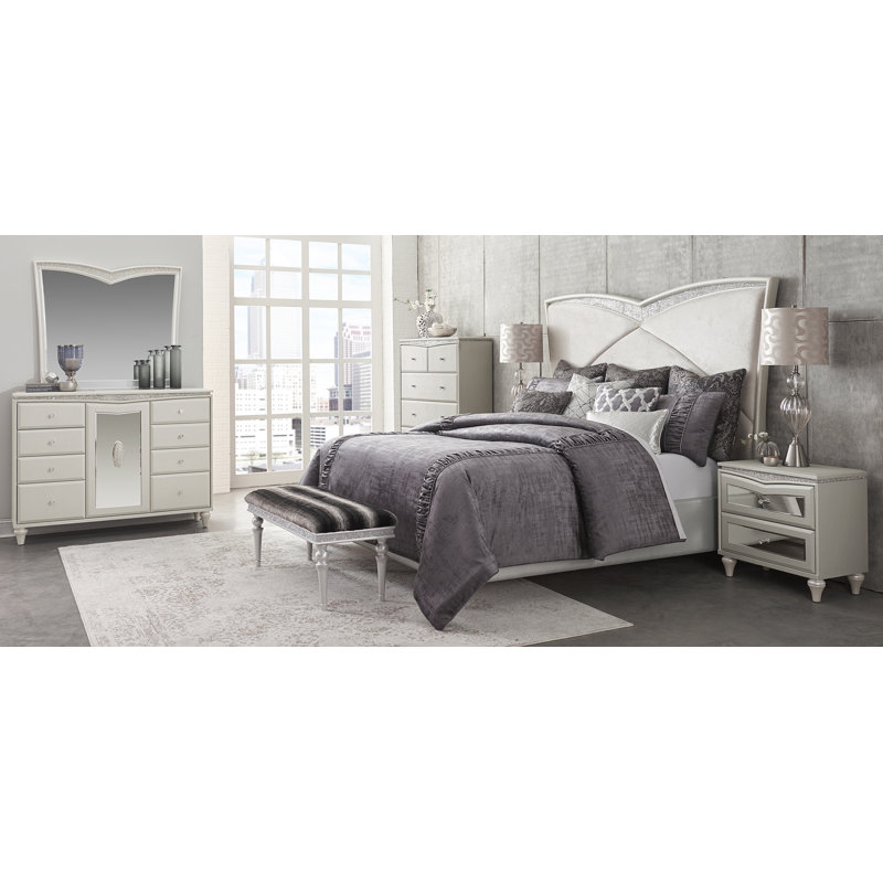 Melrose Plaza Upholstered Bed, King