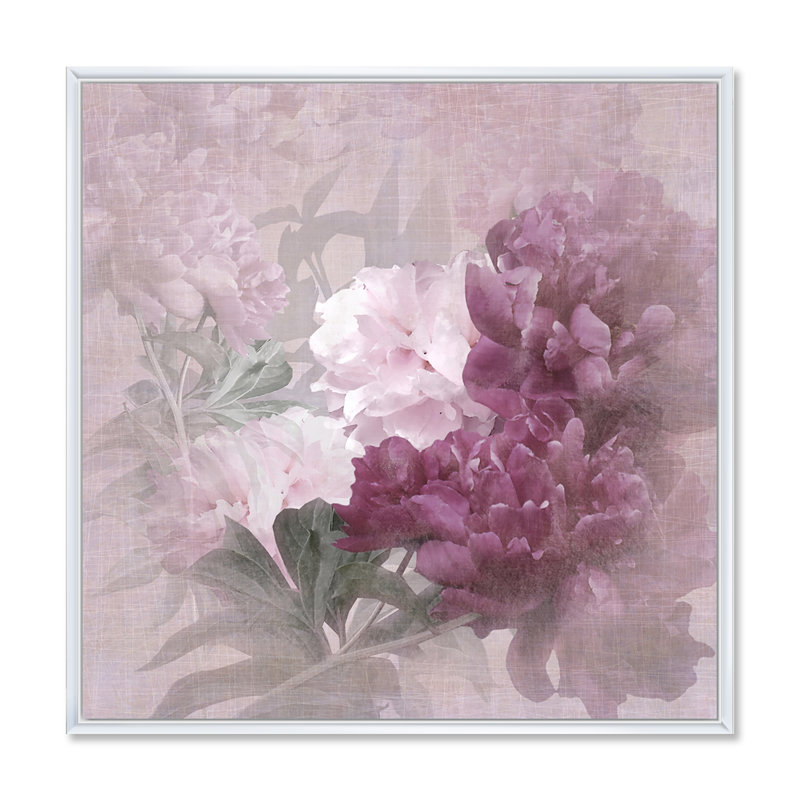 «Vintage Purple and Pink Flowers II», reproduction sur toile flottante, H 30 po x l 30 po x P 1 po, Blanc