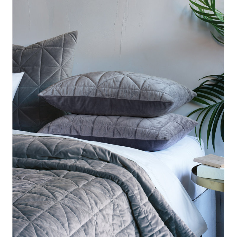 Taie décorative en velours matelassé Nova, Grand, Chiné