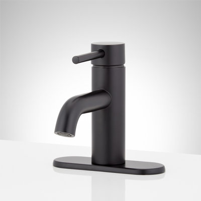Lexia 1.2 GPM Centerset Bathroom Faucet