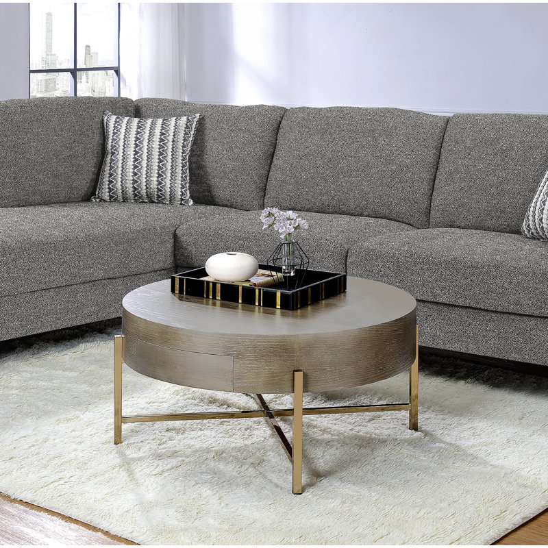 Table basse brun clair et champagne