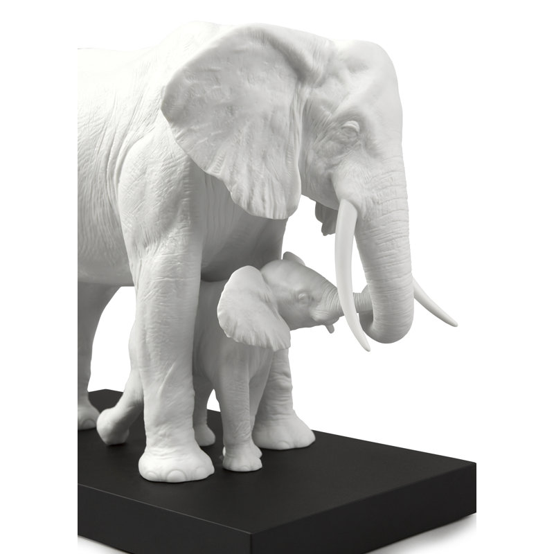Leading the Way Figurine, White