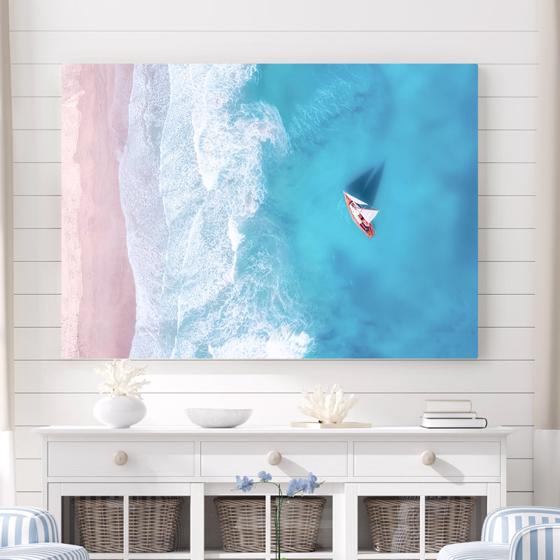 Klag Solace Above a Boat - impression sur toile tendue, H 16 po x l 24 po x 1,5 po