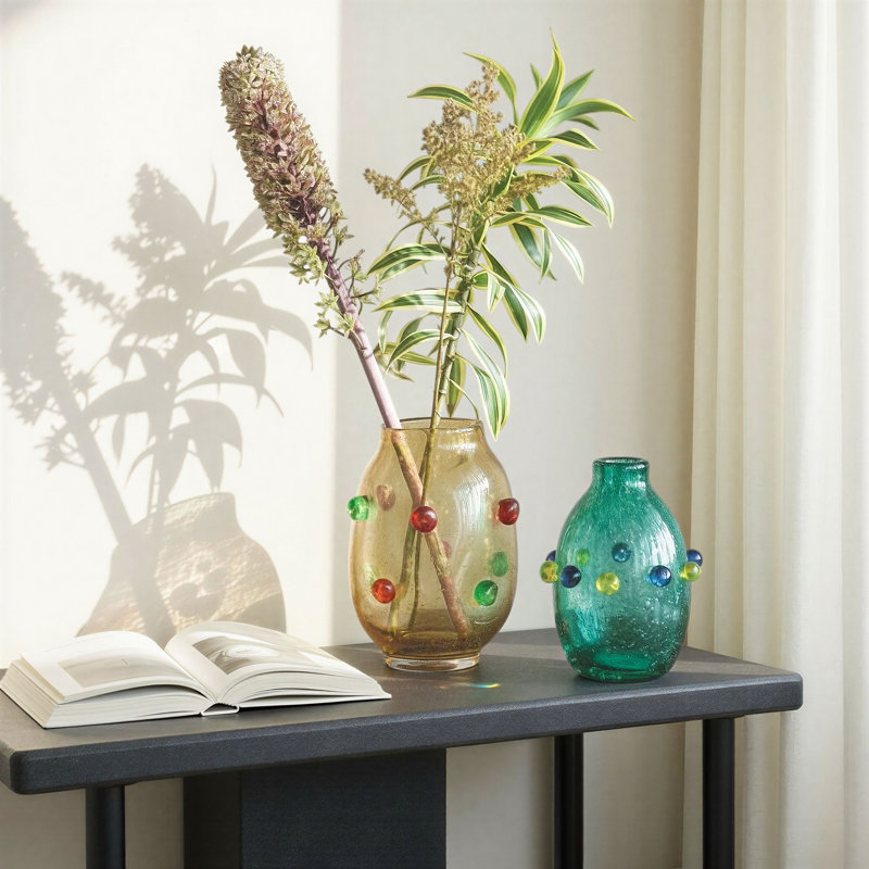 Vase en verre à pois surélevés