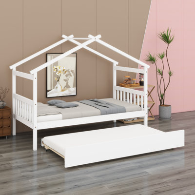 Lit en bois avec couchette