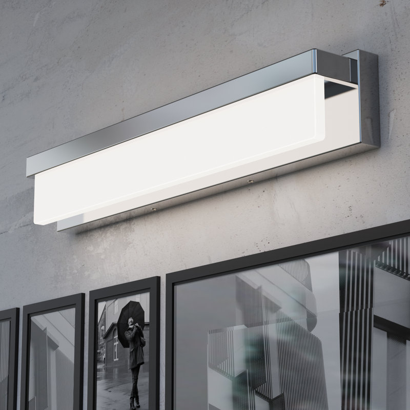 Barre de salle de bain à DEL Arhan, 24 W, Chrome