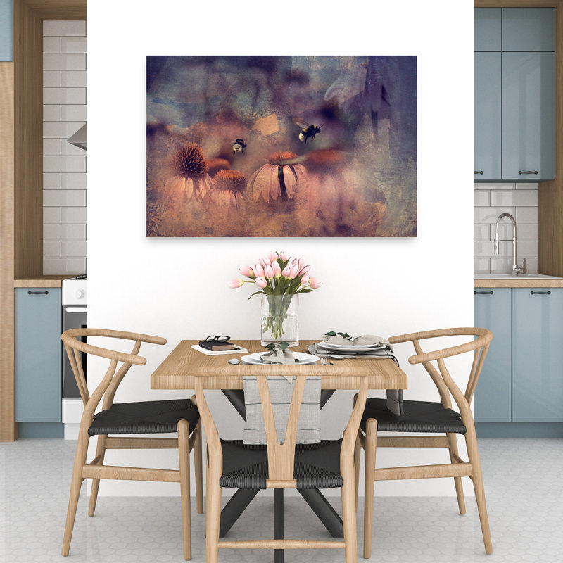 Abeilles et fleurs oniriques - Affiche murale abstraite et éthérée représentant une abeille et la nature en été